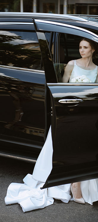 Cabo wedding shuttle for a private guest transfer in Los Cabos